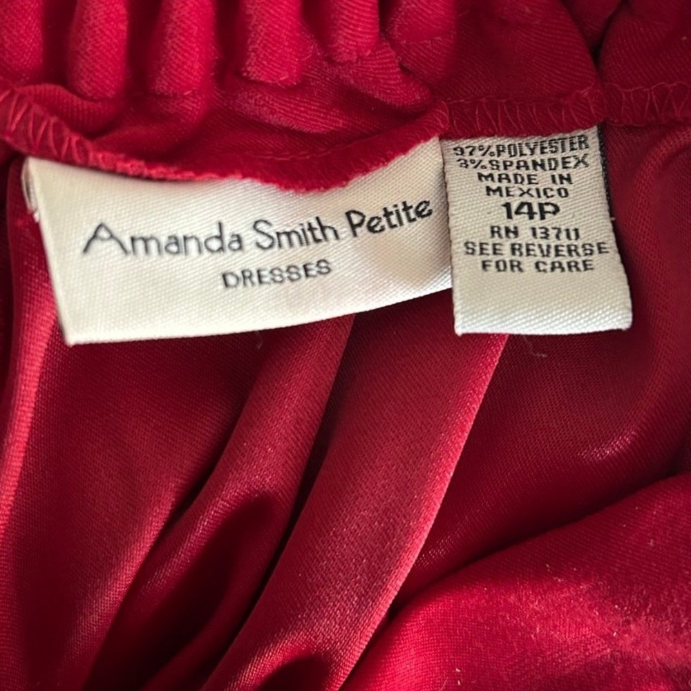 Amanda Smith Petite Skirt- 14P- velvet like red, some stretch with elastic waist - Picture 3 of 6